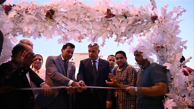 وزير الشباب ومحافظ