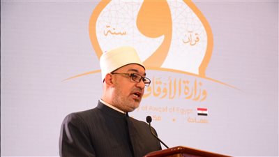 مفتي الجمهورية يهنئ الرئيس السيسي والأمتين العربية والإسلامية بمناسبة ذكرى المولد النبوي