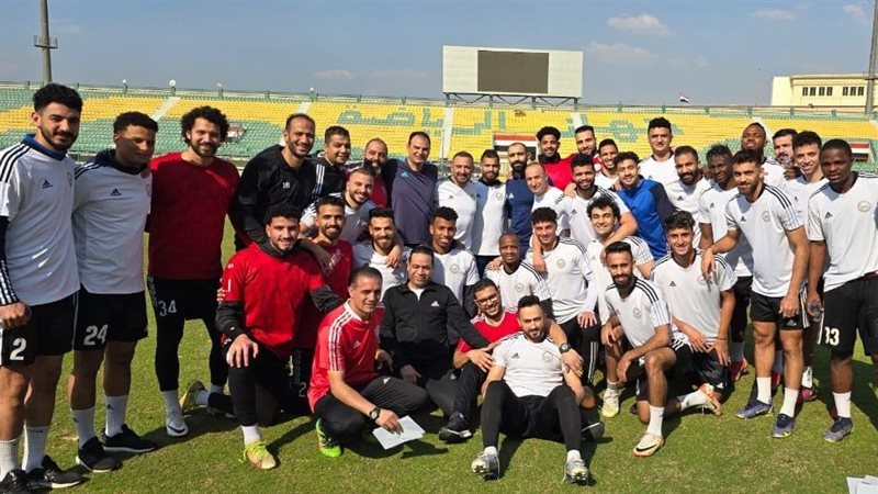 طلائع الجيش، فيتو