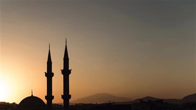 مواقيت الصلاة اليوم، موعد أذان المغرب اليوم الخميس 29-8- 2024 في القاهرة والمحافظات 	