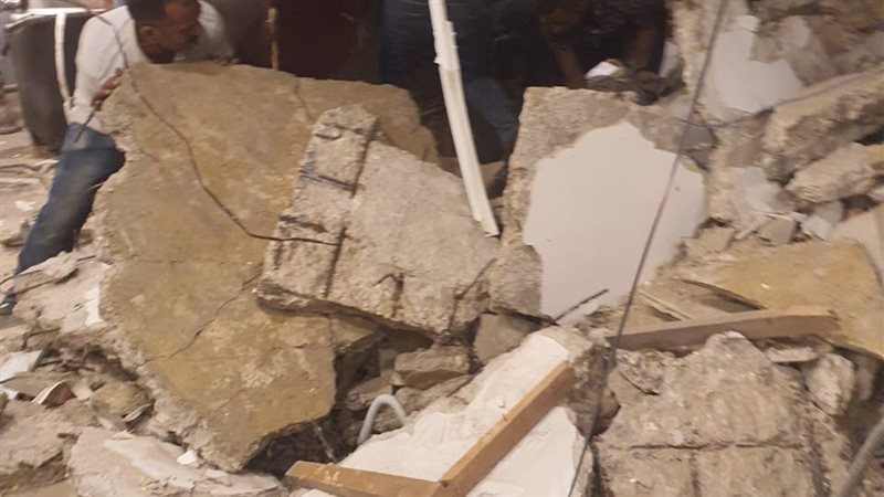انهيار عقار، فيتو