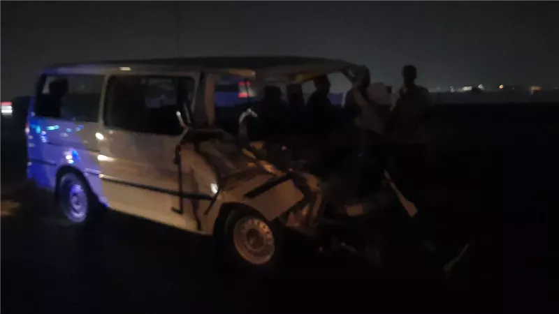 حادث تصادم، فيتو