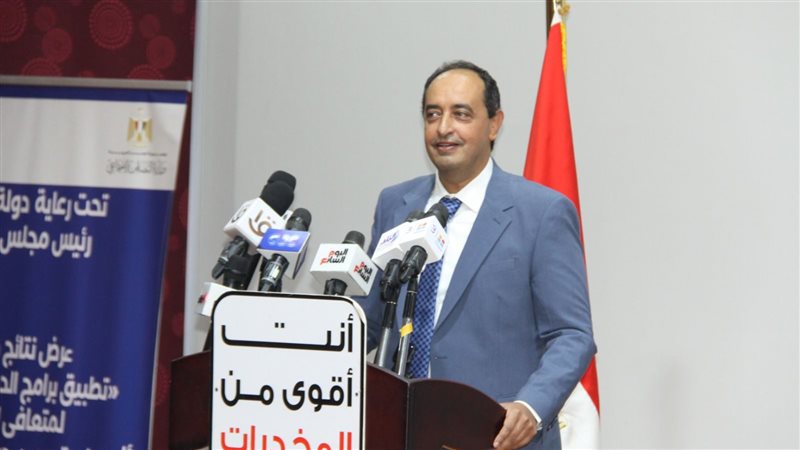الدكتور عمرو عثمان