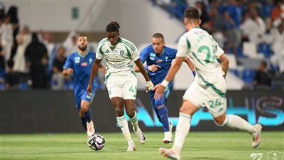 انتقادات للبث التلفزيوني في مباراة أهلي جدة والفتح بالدوري السعودي 