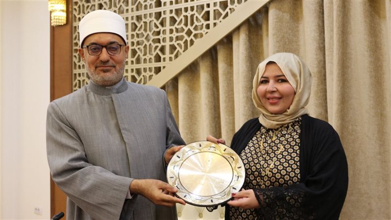 مفتي الجمهورية مع