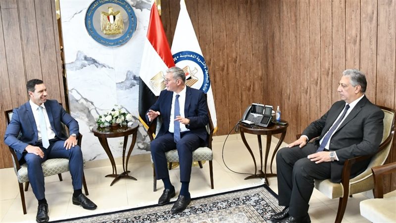 بدوي خلال اللقاء،فيتو