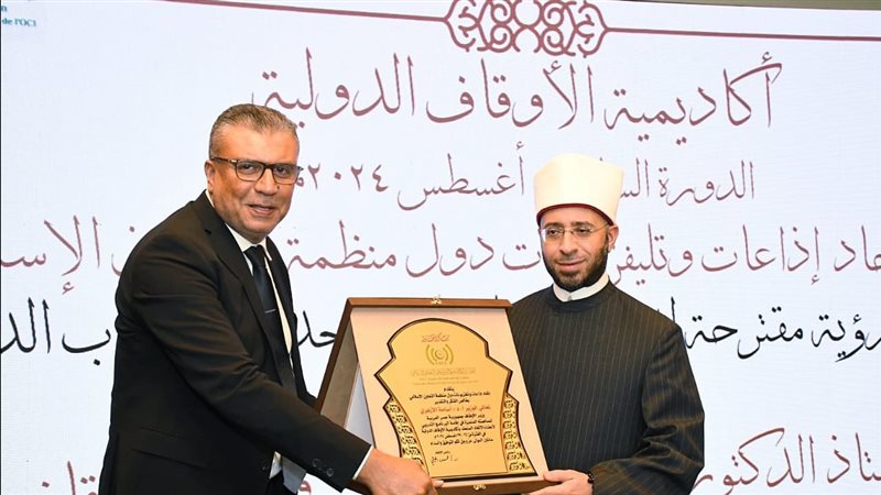 الدكتور أسامة الأزهري،