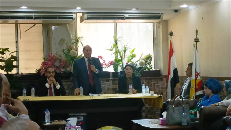 انطلاق الصالون التثقيفي