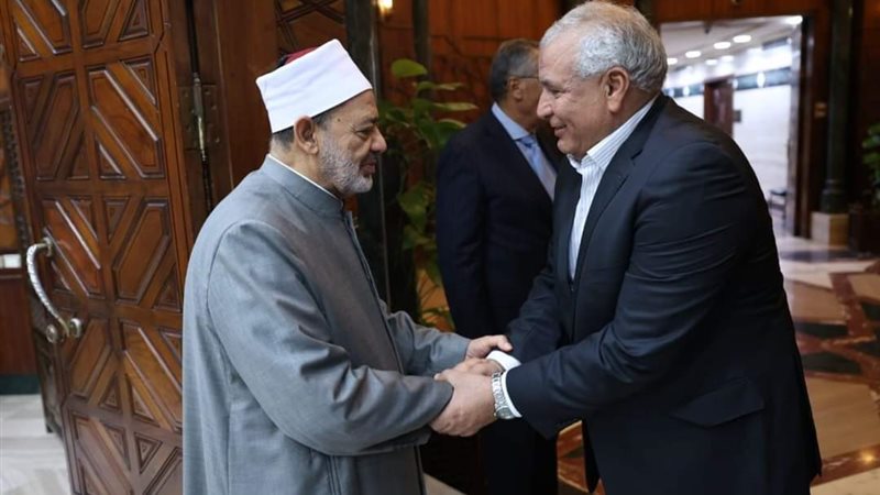 الطيب والزملوط، ڤيتو