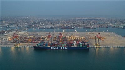 نشاط ملحوظ في حركة التداول والملاحة بميناء الإسكندرية 