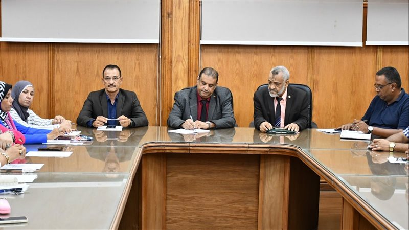 جانب من الاجتماع،