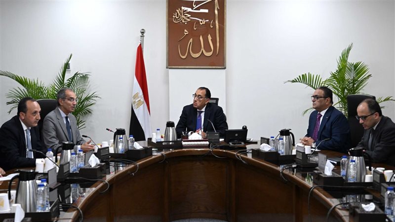اجتماع برئاسة الدكتور