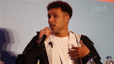 حفل ويجز في ختام مهرجان العلمين الجديدة يرفع شعار كامل العدد (فيديو)