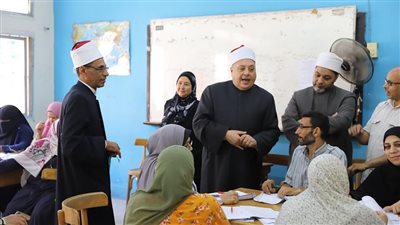 انطلاق مارثون امتحانات الثانوية الأزهرية غدًا، 577 لجنة تستوعب 173 ألف طالب وطالبة، قياسات مستوى الفهم والبعد عن الحفظ أبرز معايير الأسئلة، ورسالة خاصة من رئيس القطاع للطلاب