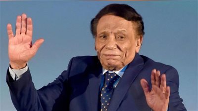 سينما الزعيم، كيف صنع عادل إمام إمبراطوريته على الشاشة الكبيرة؟ 