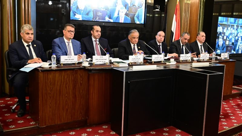 اللجنة التشريعية