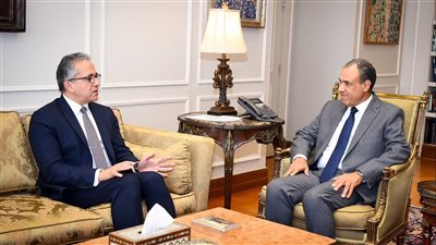 تأييد عربي وإفريقي، وزير الخارجية يستقبل مرشح مصر لمنصب مدير اليونسكو
