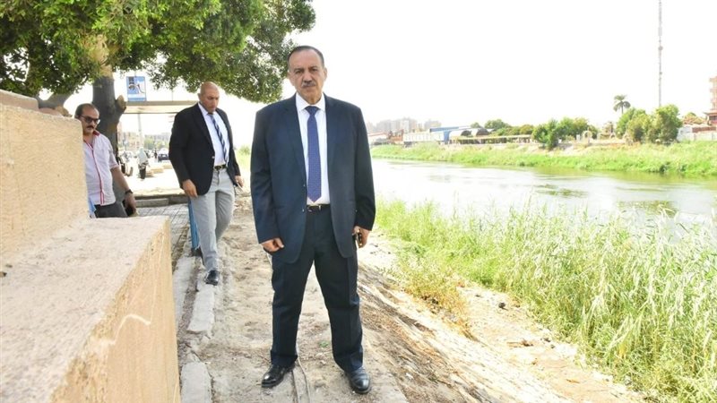 محافظ أسيوط يتفقد