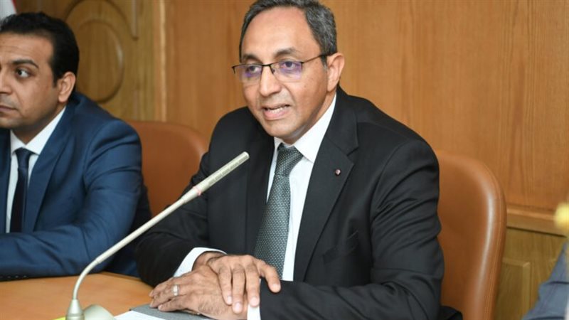 قنا، فيتو