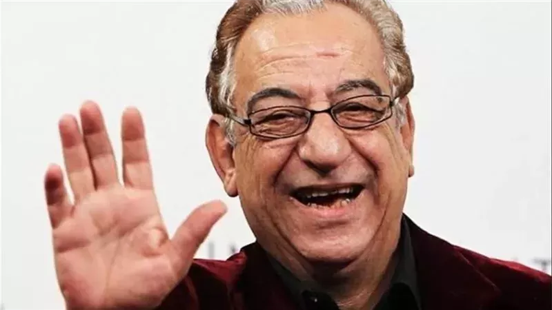 الفنان أحمد راتب،
