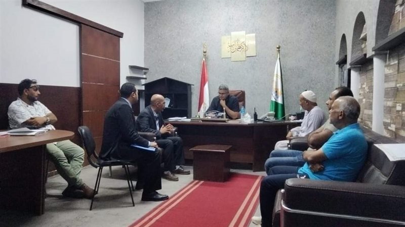 لقاء رئيس حي الطالبية