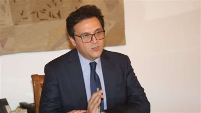 وزير الثقافة ينعي الفنان حلمي التوني
