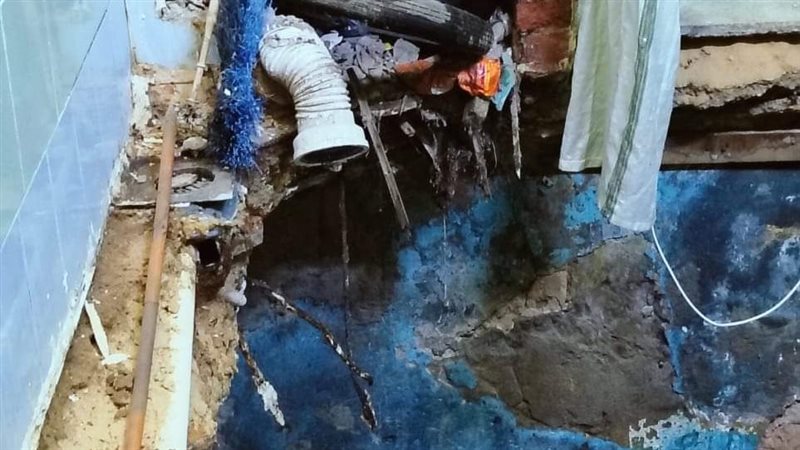 انهيار عقار بمنطقة