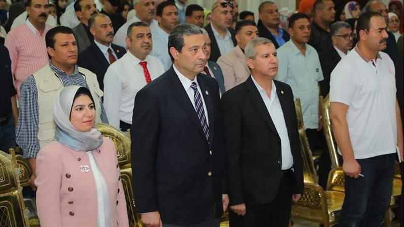 محافظ دمياط ووكيل
