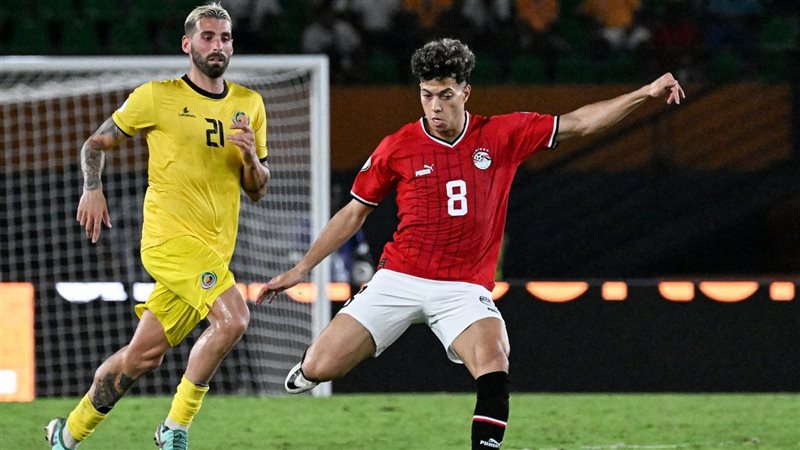  إمام عاشور، فيتو