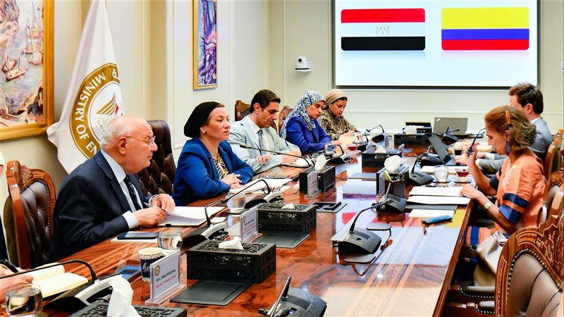 وزيرة البيئة أثناء
