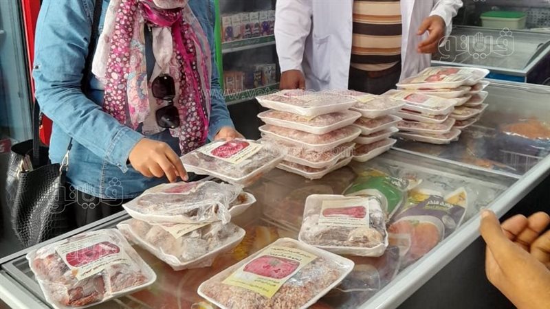 أثناء الحملة, فيتو