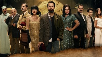 مسلسل عمر أفندي الحلقة الأخيرة، الأحداث في الماضي تعود لعام 1942 ولا أحد يتذكر أحمد حاتم