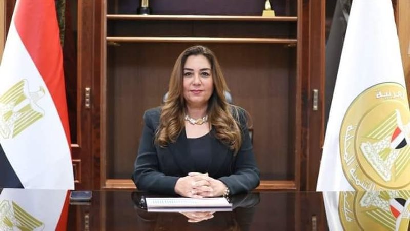 الدكتورة منال عوض