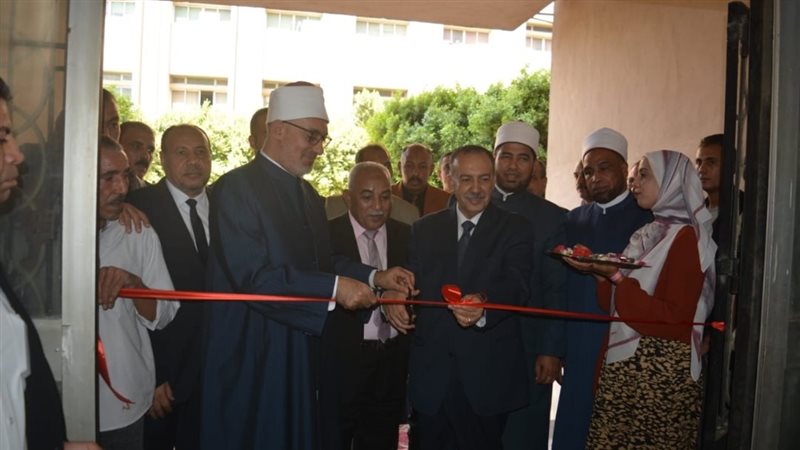 افتتاح معرض مطبوعات