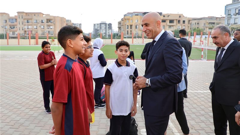 محمد عبد اللطيف وزير