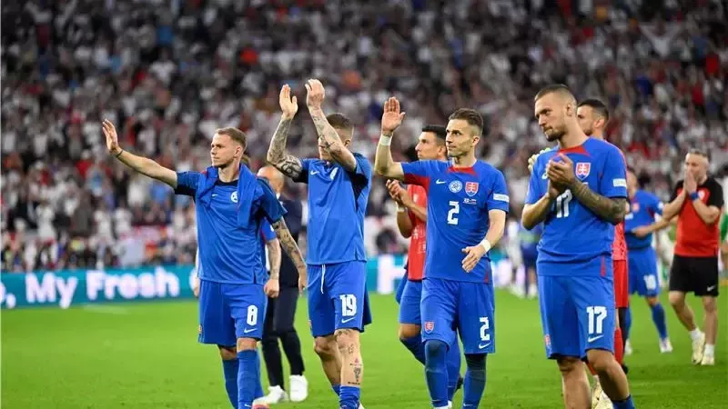 منتخب سلوفاكيا، فيتو