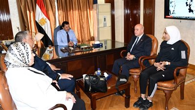 وزير الرياضة يبحث توفير رعاة لـ فريال أشرف عقب عودتها للتدريب
