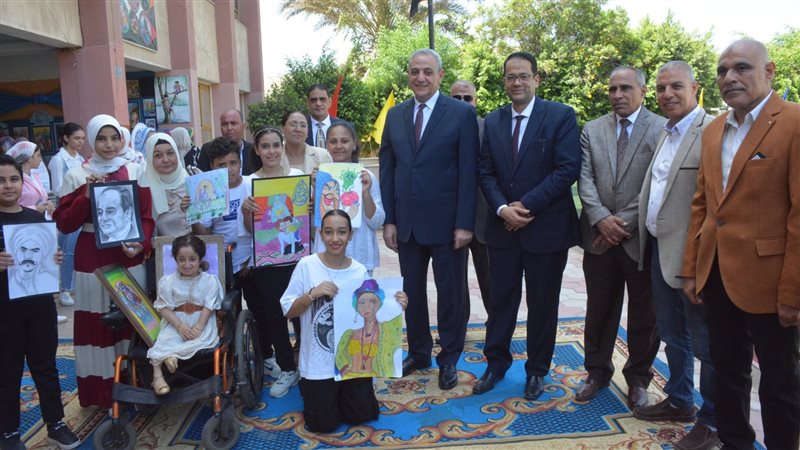 محافظ الغربية يفتتح