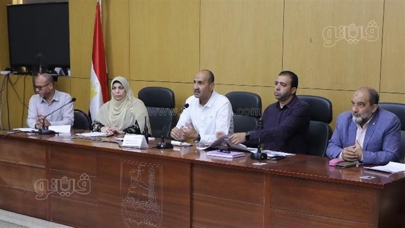جلسة للرد على استفسارات