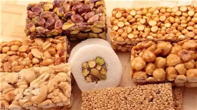 نصائح هامة لاختيار وتناول حلوى المولد بأمان (انفوجراف)