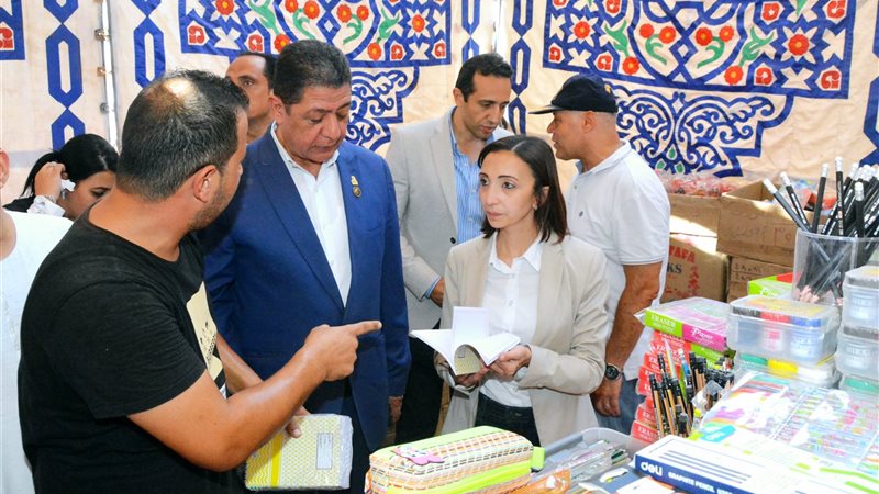 جانب من افتتاح المعرض