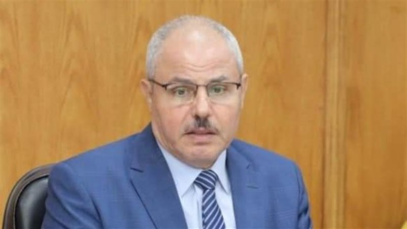 الدكتور ناصر مندور