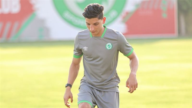 احمد مصطفى، فيتو