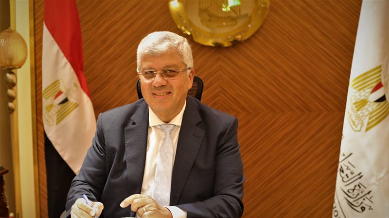 وزير التعليم العالى،