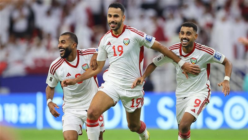 الإمارات وإيران،