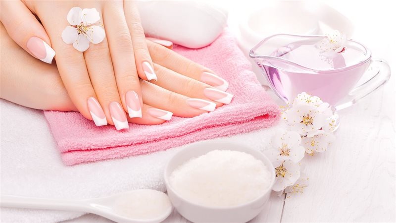 طرق العناية باليدين,