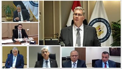 وزير البترول يعتمد الجمعية العامة غير العادية لخدمات البترول البحرية