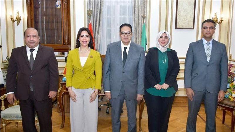 الأزهر يبحث سبل تعزيز