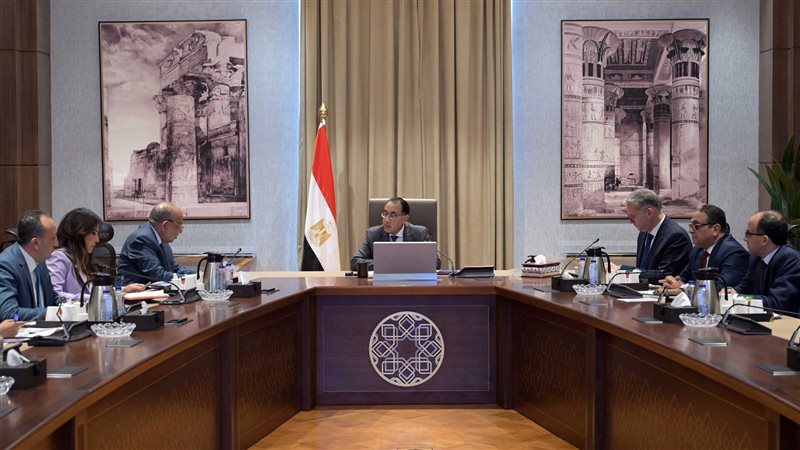 اجتماع برئاسة الدكتور