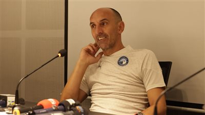 يورتشيتش يلقي محاضرة بالفيديو للاعبي بيراميدز قبل مواجهة الجيش الملكي